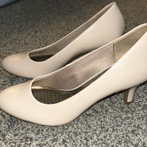 Life Stridee soft system heels